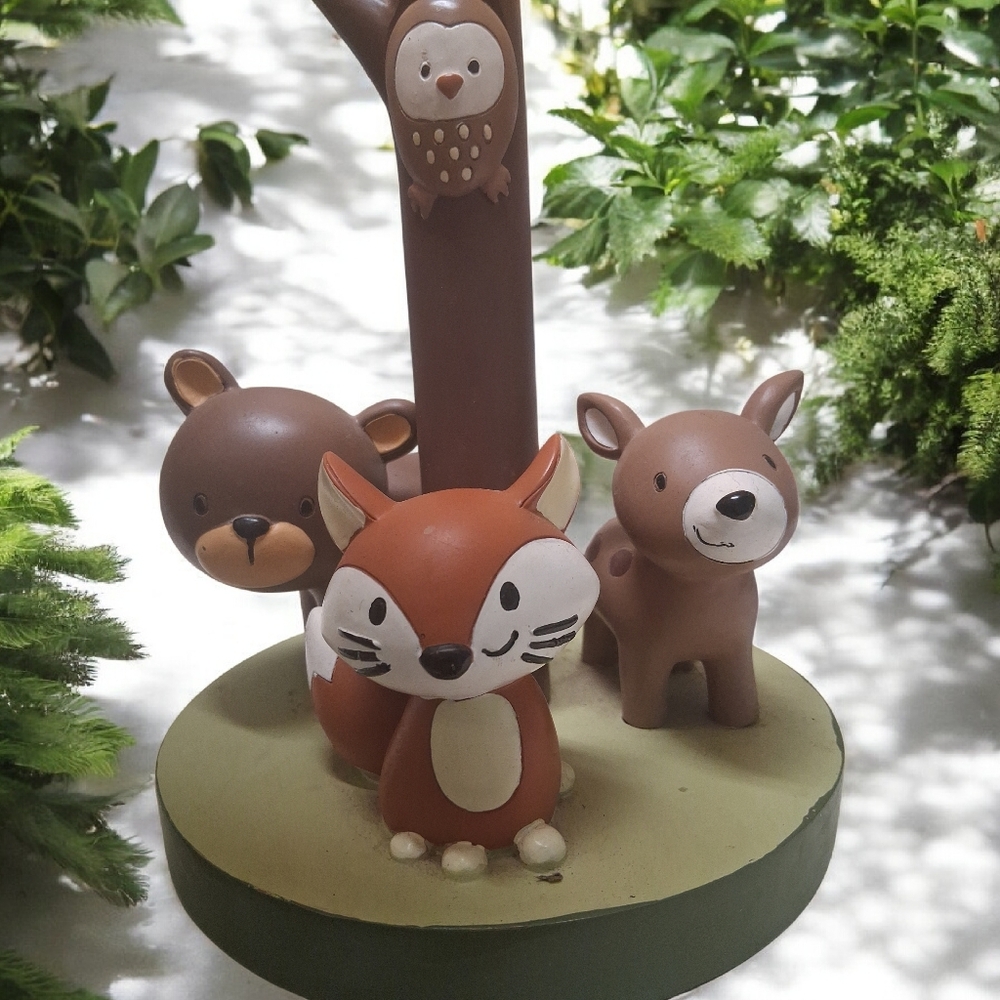 Woodland Ivy and Fox Childs Lamp.